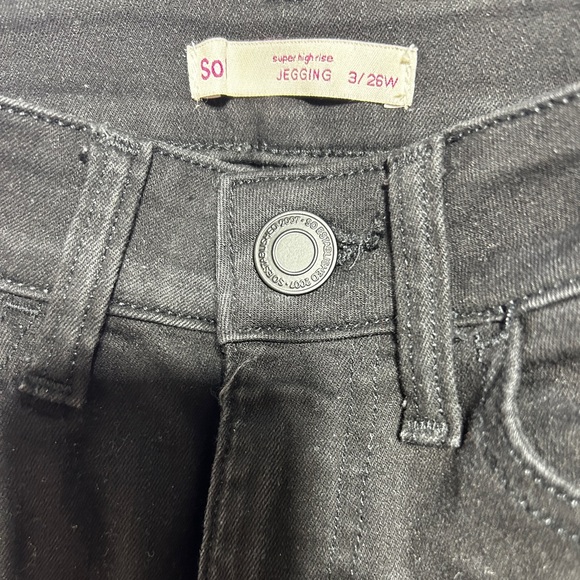 Juniors SO High Rise Jegging - Picture 4 of 4